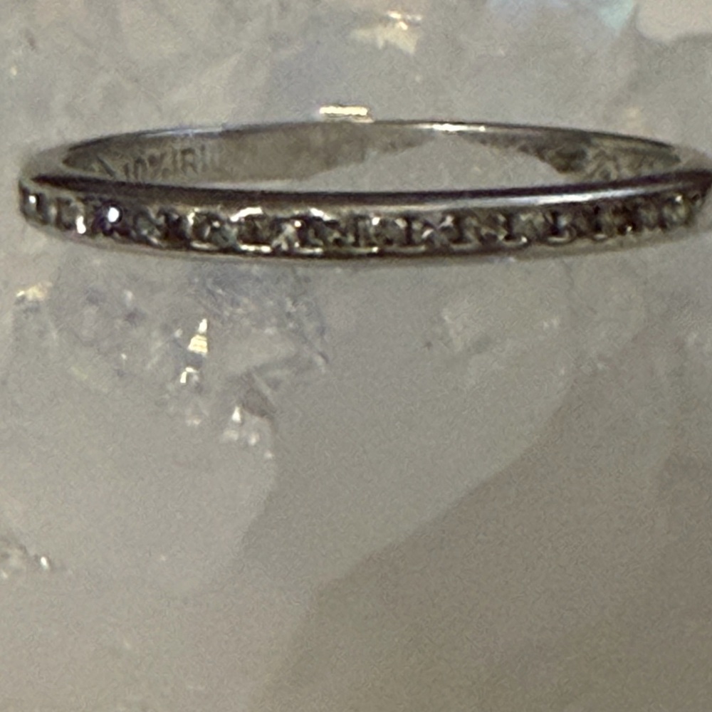 Platinum diamond band